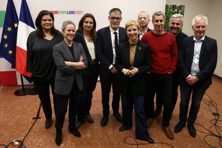 Les participants à la gauche unitaire réunis à Tours, le 24 janvier 2026 © ROMAIN PERROCHEAU