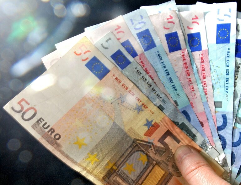 Les dépôts sur les contrats d'assurance vie ont atteint un niveau record en 2025, avec un solde positif de plus de 50 milliards d'euros jamais vu depuis 2010 © PHILIPPE HUGUEN