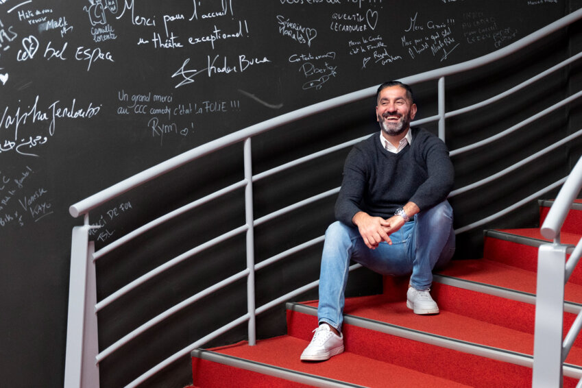 © Laurence Deleau — Ercan Tepeli a souhaité faire du Caméo Comédie Club un lieu culturel ouvert, créateur de lien social.