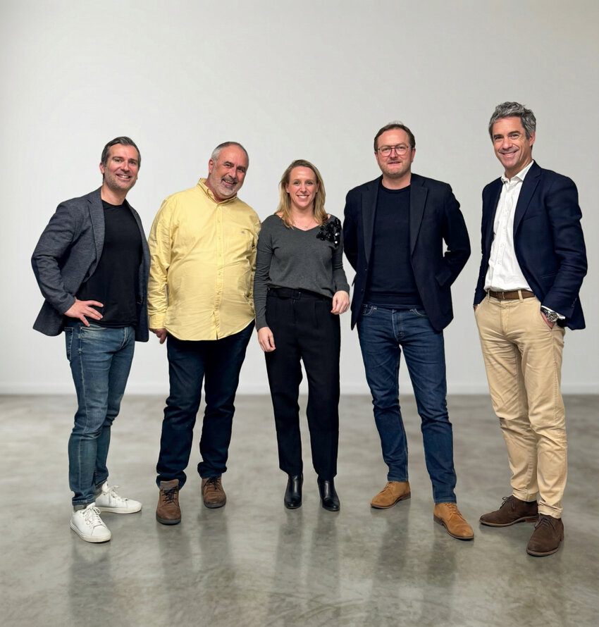 Benjamin Provost, Président de Willing, Franck Dumery, CEO d'Altera, Caroline Zaranski,  Responsable commercial d'Altera, Guillaume Denys, Fondateur de Projexion et Pierre-Yves Baillet, DG de Willing. ©Willing