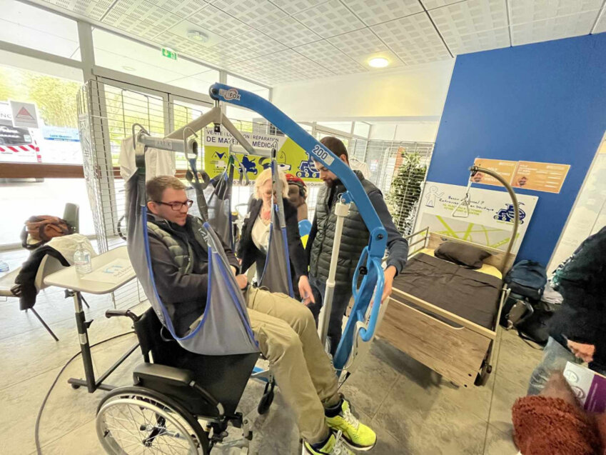 Des animations proposaient de toucher du doigt la réalité de ces métiers qui ont évolué eux et le matériel pour réduire les charges lourdes.© D.R.