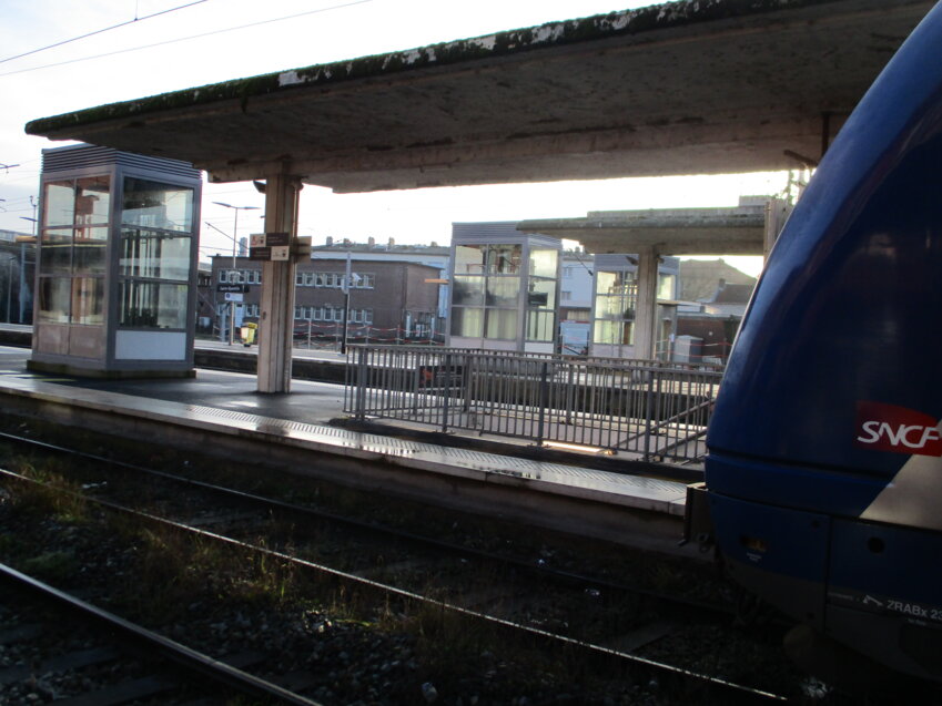 Les quais ont été rehaussés par "un accès plus aisé" aux rames. 
