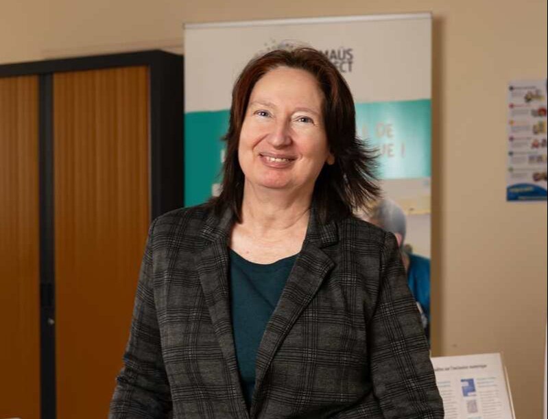 Emmaüs Connect œuvre à l'inclusion numérique