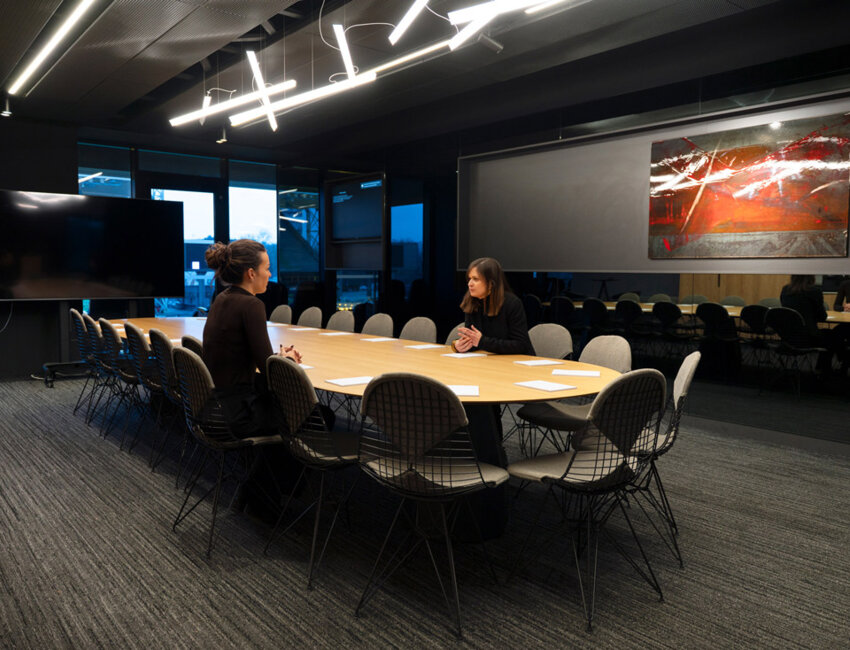 © Laurence Deleau. Ancienne directrice du Pôle Jeunesse et Sports de la Ville de Metz, Anne-Claire Mangel capitalise son expérience au service de FC Metz Stadium.