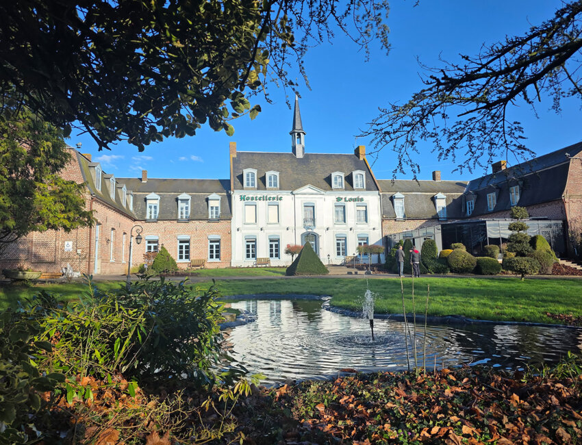 À Bollezeele, l'Hostellerie Saint-Louis reprend vie