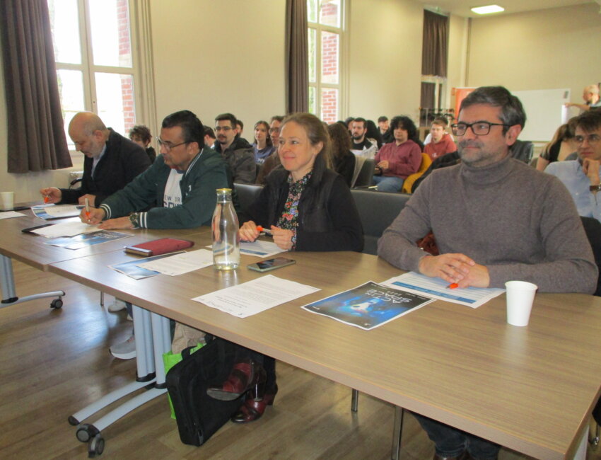 L’équipe lauréate à l’heure de la remise des prix.