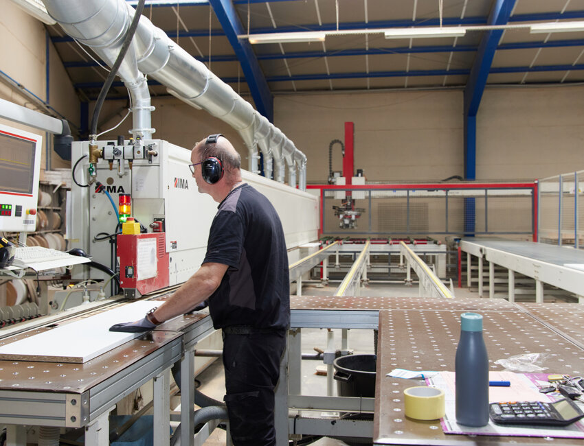Céline Coste, Directrice générale d'Euréquip, et Philippe Coste, dirigeant de la société. ©Léna Heleta