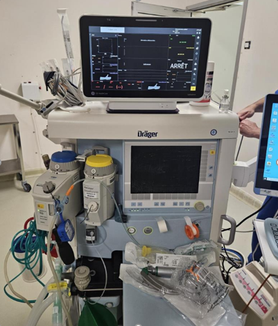 Première mondiale à Château-Thierry : le bloc opératoire du CH Jeanne de Navarre entre dans une nouvelle ère de surveillance anesthésique. © Le Centre hospitalier Jeanne de Navarre