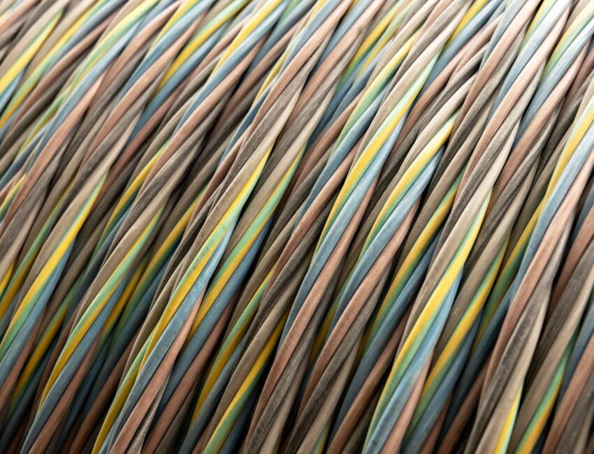 Merrouane Munier est le directeur de l’usine Nexans de Bohain-en-Vermandois. (c) Marie-Line Waroude