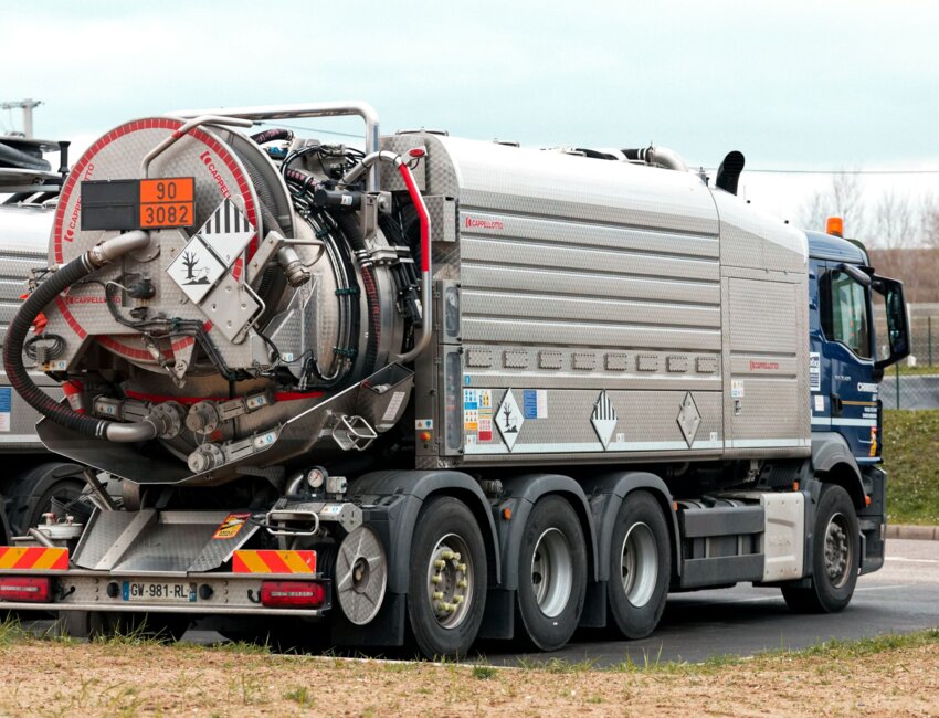 © Benjamin Prost. Avec une flotte de camions dédiés, Chimirec Est, va intensifier ses prestations d’hydrocurage industriel.