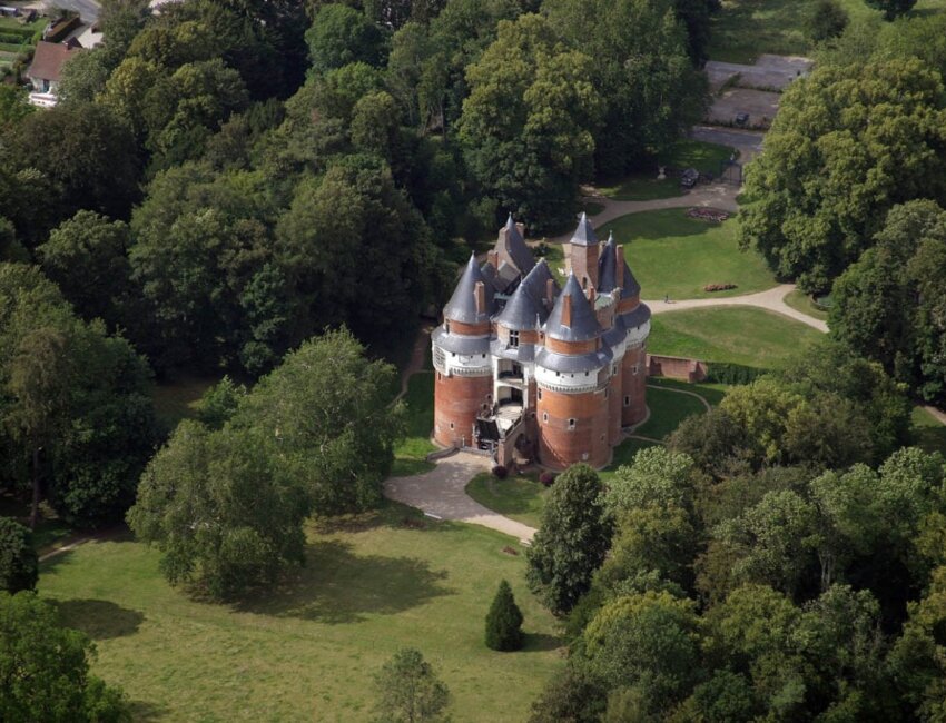 Le château de Rambures. © CD 80