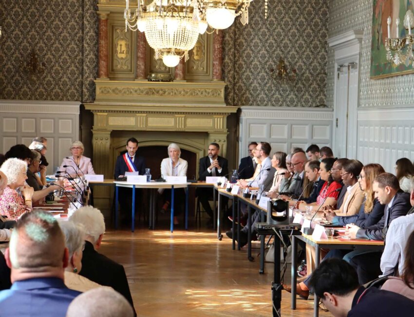 Le nouveau conseil municipal a été installé. (c) Ville de Château-Thierry