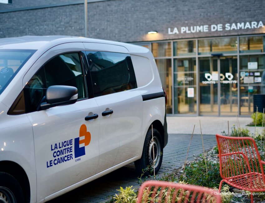 «Les Plumes Solidaires» de Domitys au profit de la lutte contre le cancer