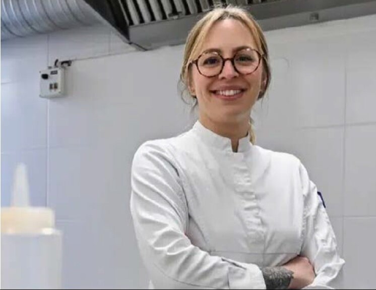 Florane Degremont, cheffe cuisinière au restaurant EV et marraine régionale 2026. © DR