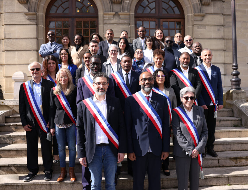 La nouvelle équipe autour du maire. © Ville de Creil