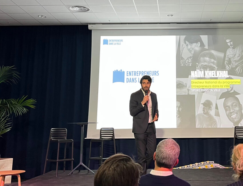 Les porteurs de projets et les partenaires présents à Kiabi Village lors de la soirée de lancement.