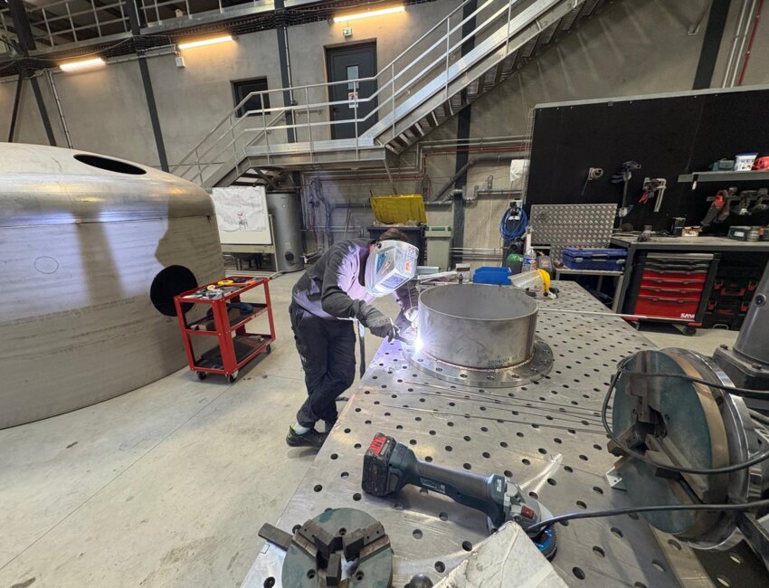 L'entreprise réalise de la métallerie. (c) M. G.