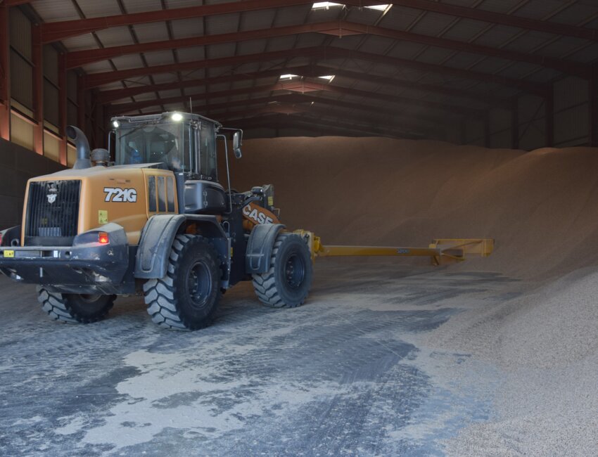 LMK Energy s’est dotée d’une unité de conditionnement de granulés, ainsi que d’un important espace de stockage pour en sécuriser les approvisionnements.