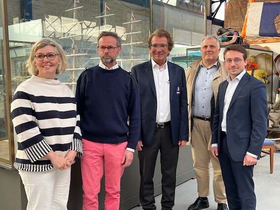 De gauche à droite : Benjamine Ducerf, Eric Rouault, Jean-Paul Rivière, Xavier Lemoine et Valentin Rasse-Lambrecq. ©Musée maritime de Rouen