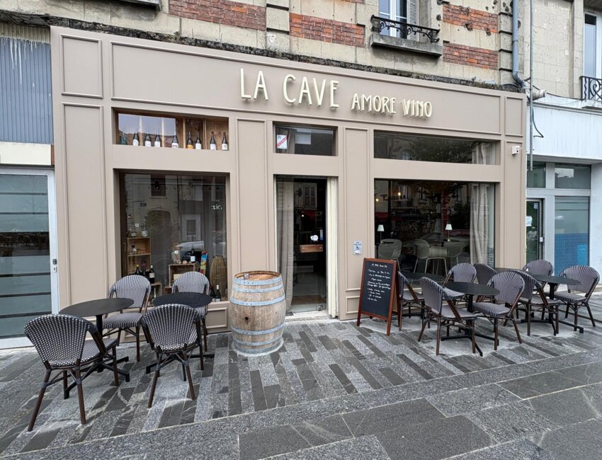 La cave à vins a ouvert dans la rue de la Bannière à Soissons.