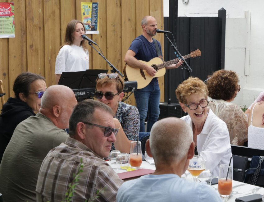 Les concerts proposés rassemblent un public très divers. © cd80-CBazin