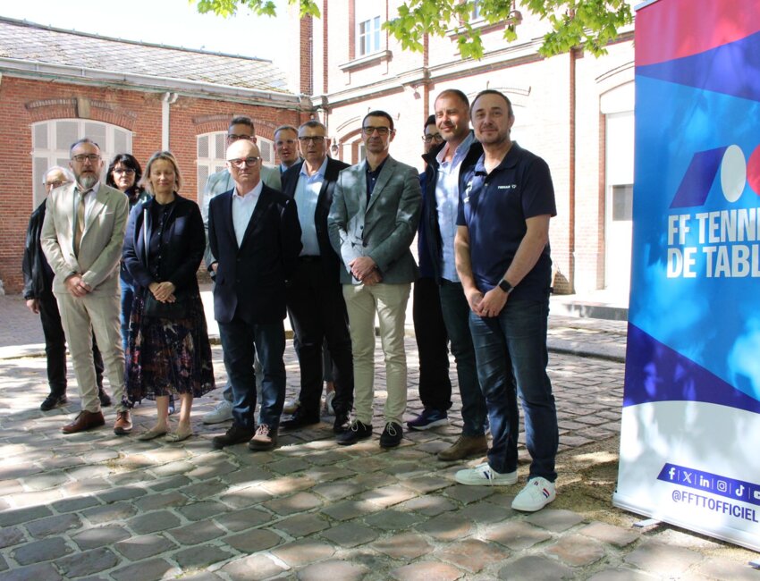 L'inauguration officielle par la FFTT, les partenaires et la direction de l'établissement.