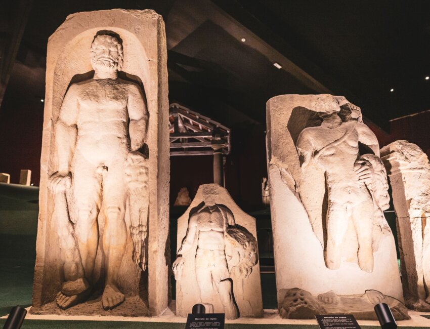 © Johann Marin-Thiery. Le musée s’affiche comme la plus importante concentration de statues d’Hercule de tout l’Occident romain.