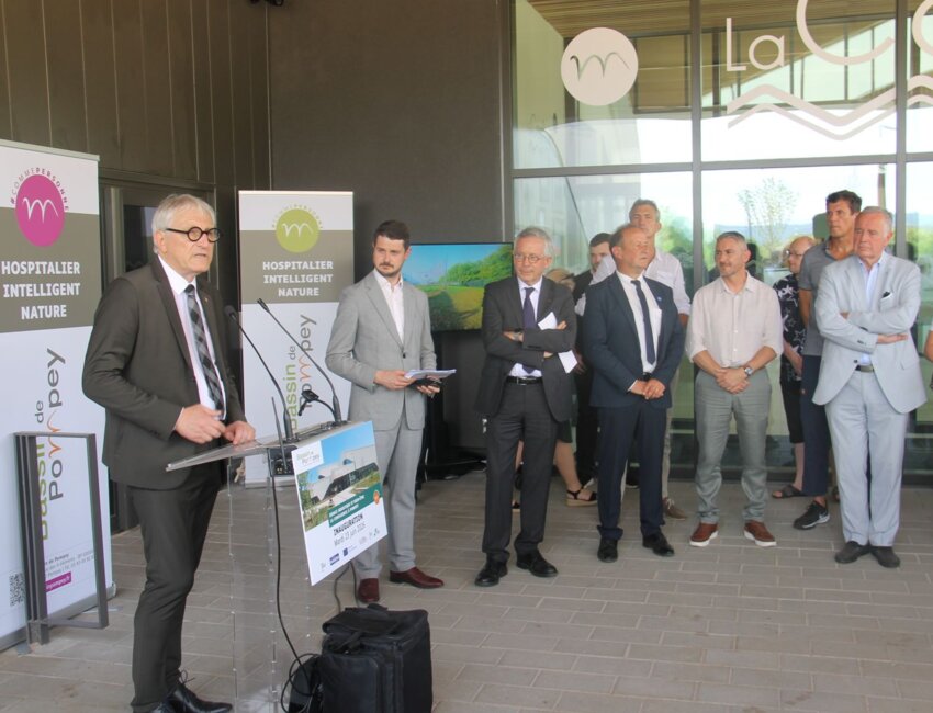 © E.Varrier. Une inauguration officielle qui symbolise une reconversion en cours.