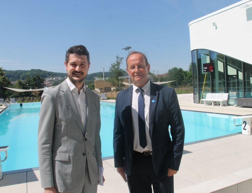 © E.Varrier. Valentin Dethou (à gauche) président du Bassin de Pompey accompagné de Denis Machado, vice-président délégué aux équipements sportifs.