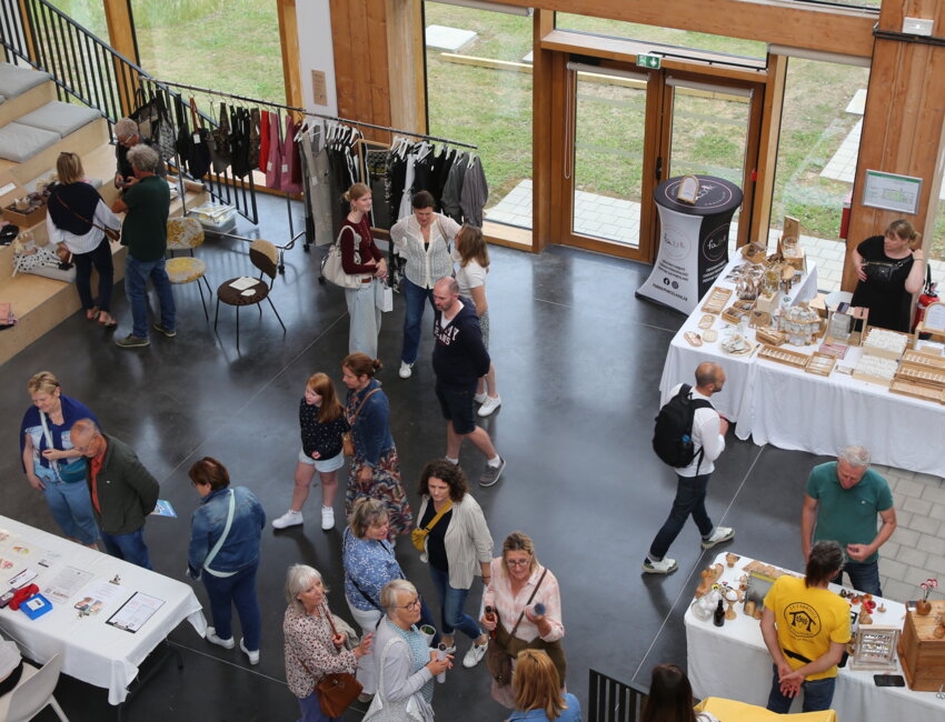 Marché de créateurs, producteurs locaux, animations et soirée guinguette ont attiré un large public ce jeudi à Terrabùndo.