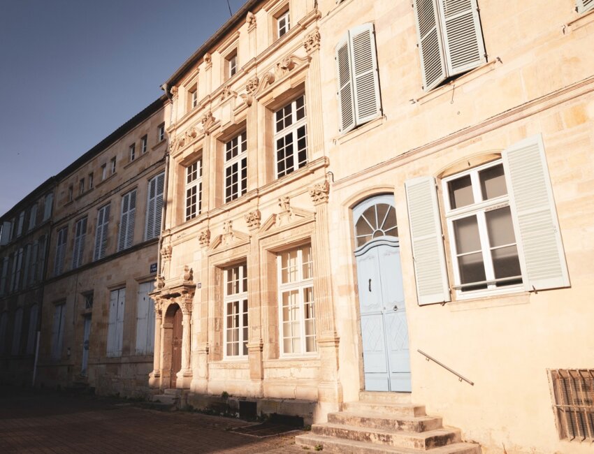 © Johann Marin-Thiery. Des façades remarquables à découvrir.