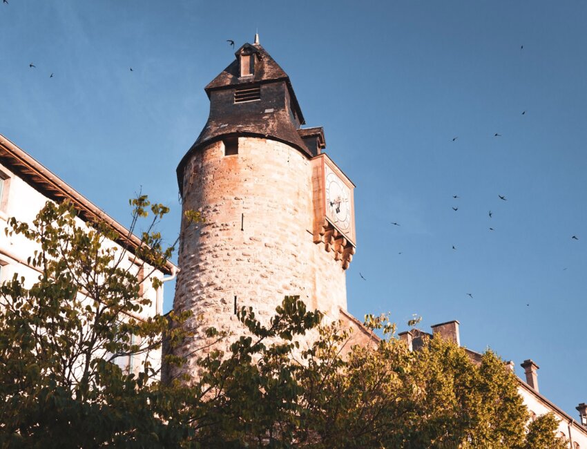 © Johann Marin Thiery- La tour de l'Horloge est l'un des derniers vestiges des anciennes fortifications.