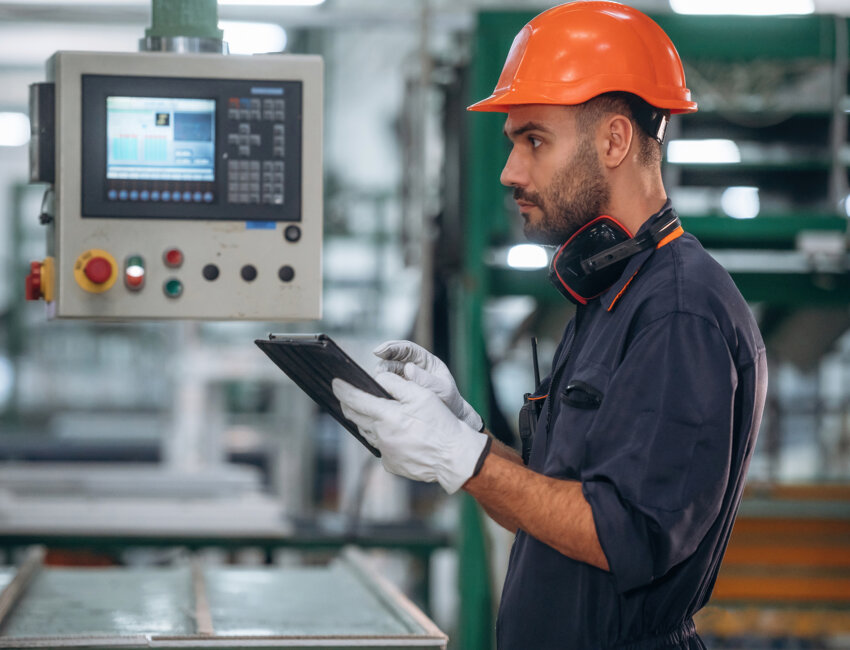 L e technicien de maintenance est un profil très recherché. © D.R