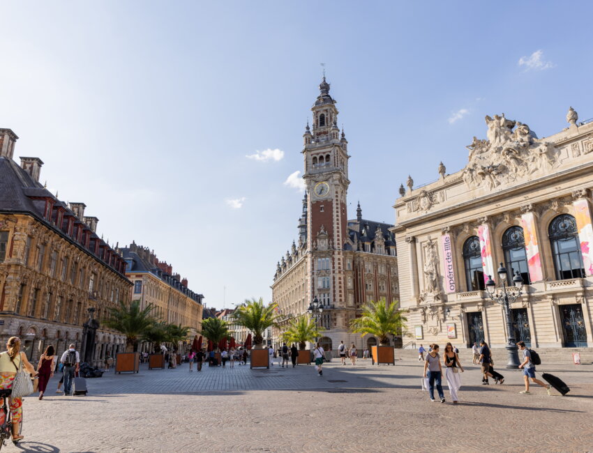 La place du théâtre, à Lille. © Lena Heleta