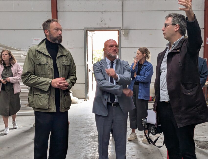 L’architecte danois Anders Lendager et Ludovic Rohart, président de Pévèle Carembault.