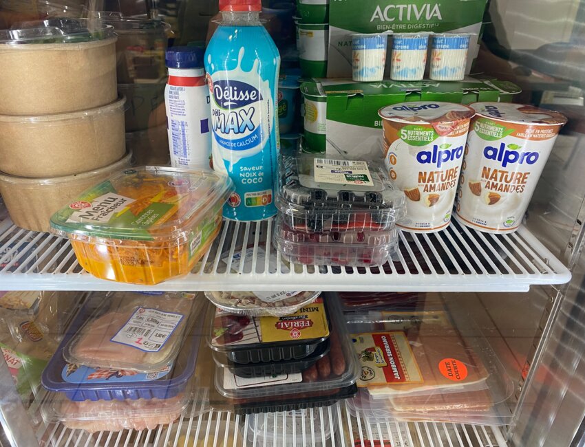 Les dons de l’hypermarché Leclerc de Breteuil sont chaque jour importants.
