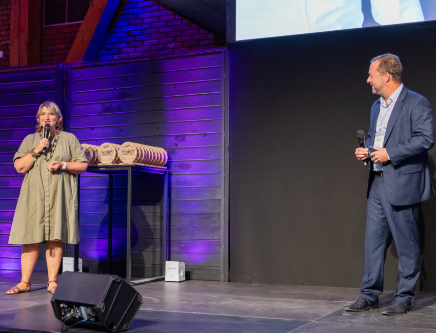 Aurélie Vermesse, présidente de la CCI Hauts-de-France, et Antoine Perruchot, président d’Hodéfi. © Lena Heleta