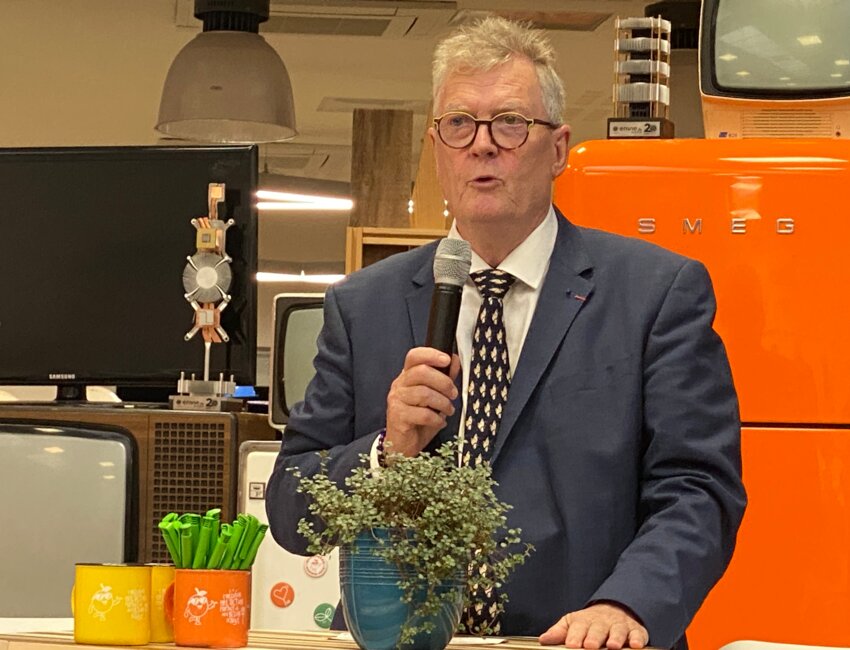 André Dupon, président fondateur du groupe Vitamine T lors du 20 ème anniversaire de Envie 2e. ©ND