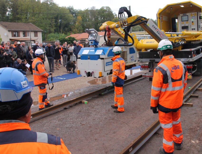 Le premier rail a été symboliquement soudé à Ceintrey. © Emmanuel Varrier.