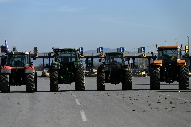 Blocage des agriculteurs grecs: le gouvernement met en garde contre l&rsquo;escalade