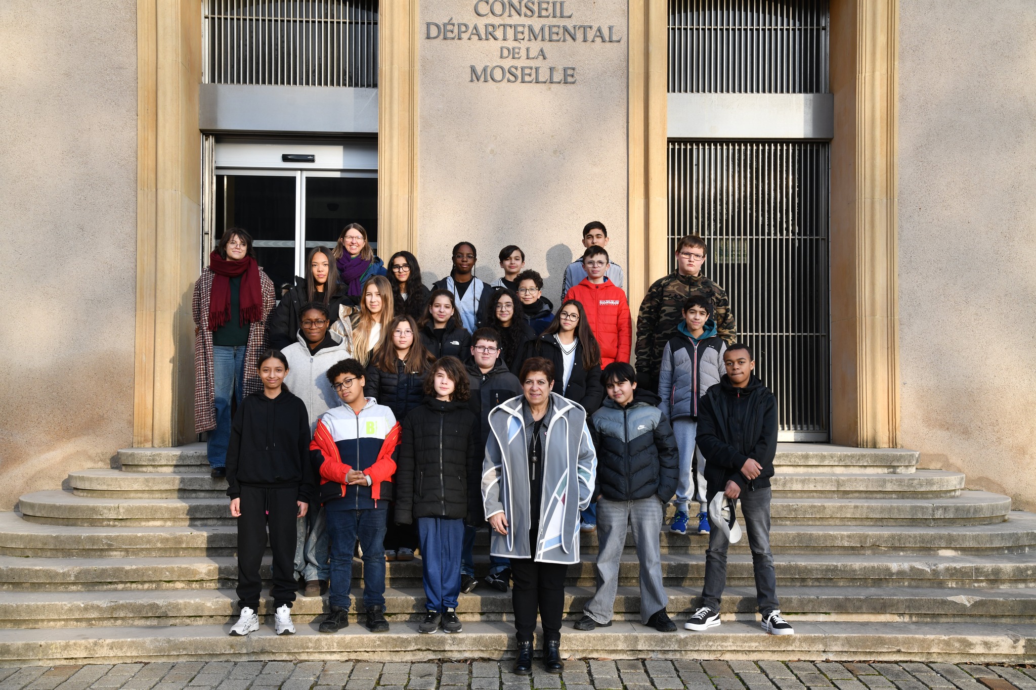 Des collégiens de Thionville découvrent le Conseil départemental