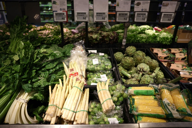 Fruits et légumes contre sodas: le débat sur les marges de la grande distribution relancé