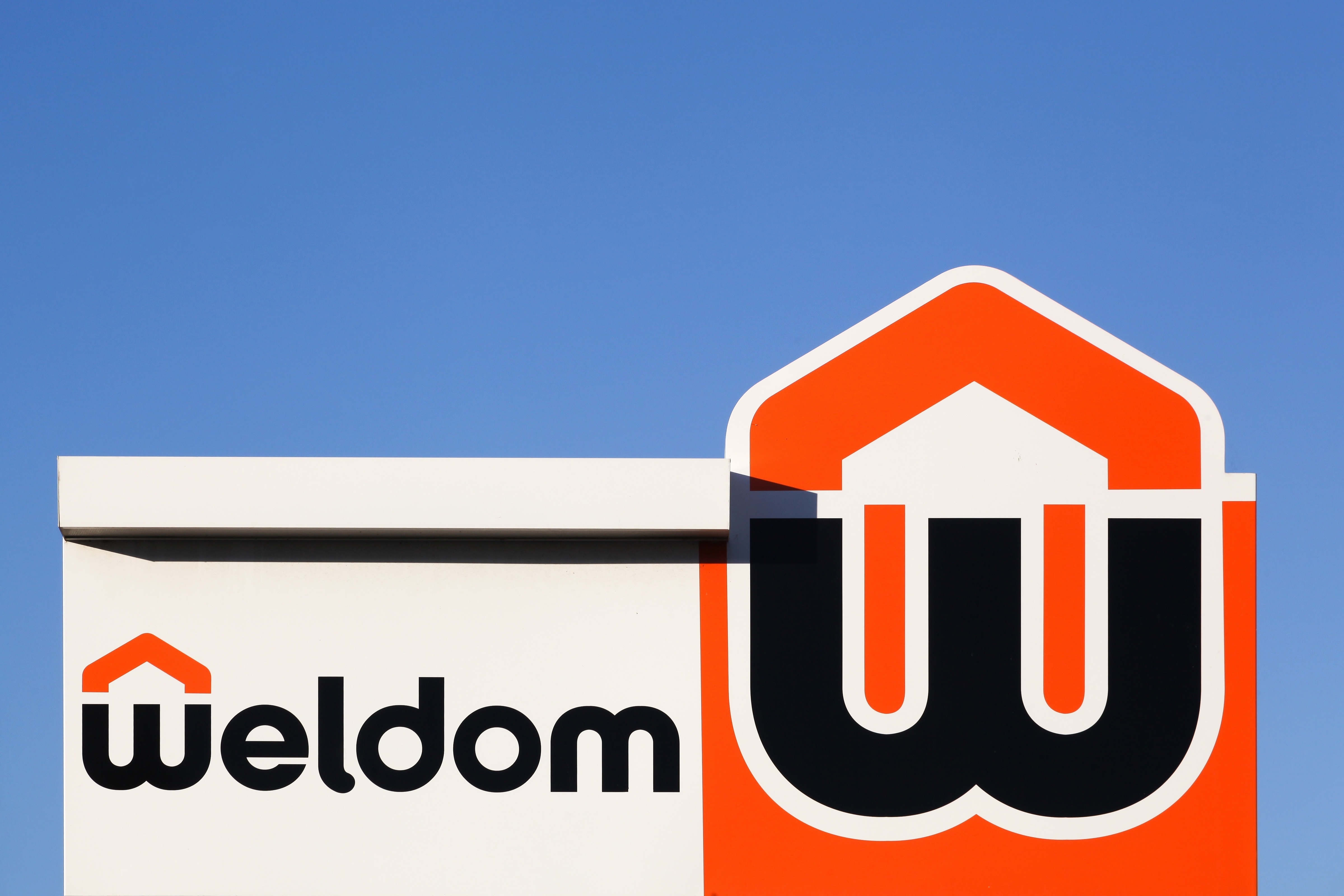 SAVOYE et Weldom récompensés pour leur transformation logistique innovante