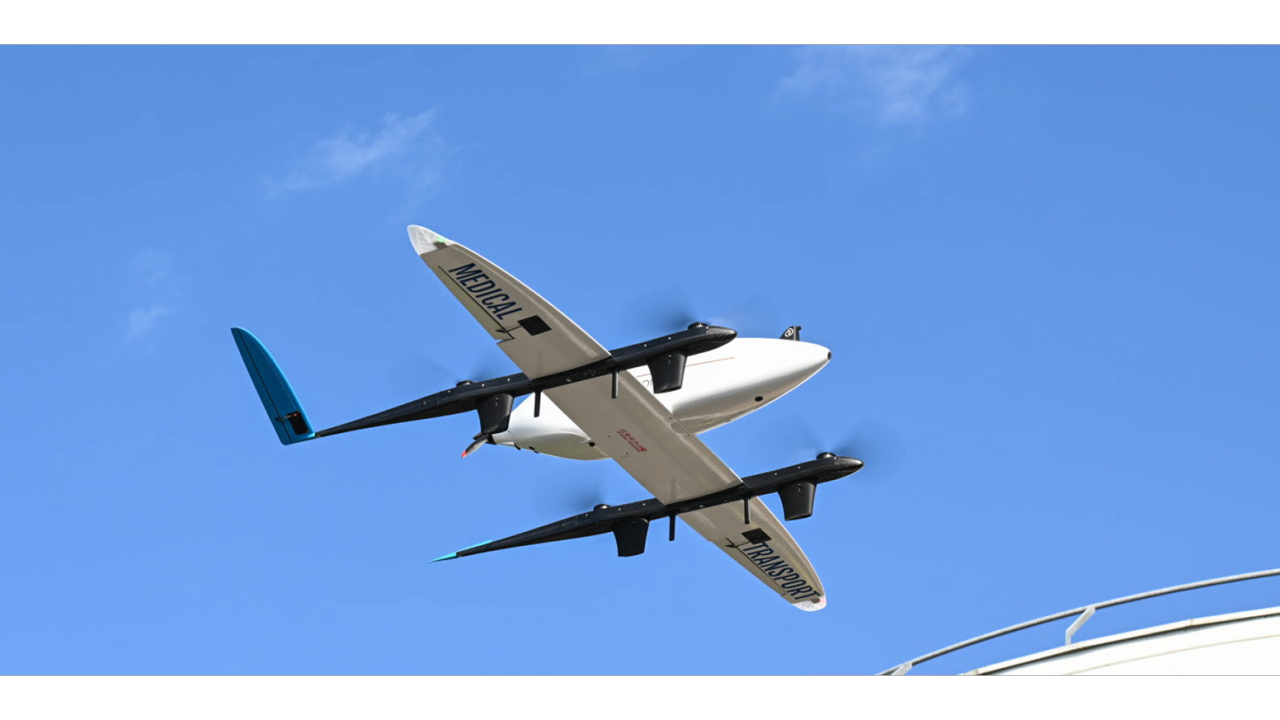 Somme : la logistique hospitalière expérimente le drone pour les échantillons biologiques