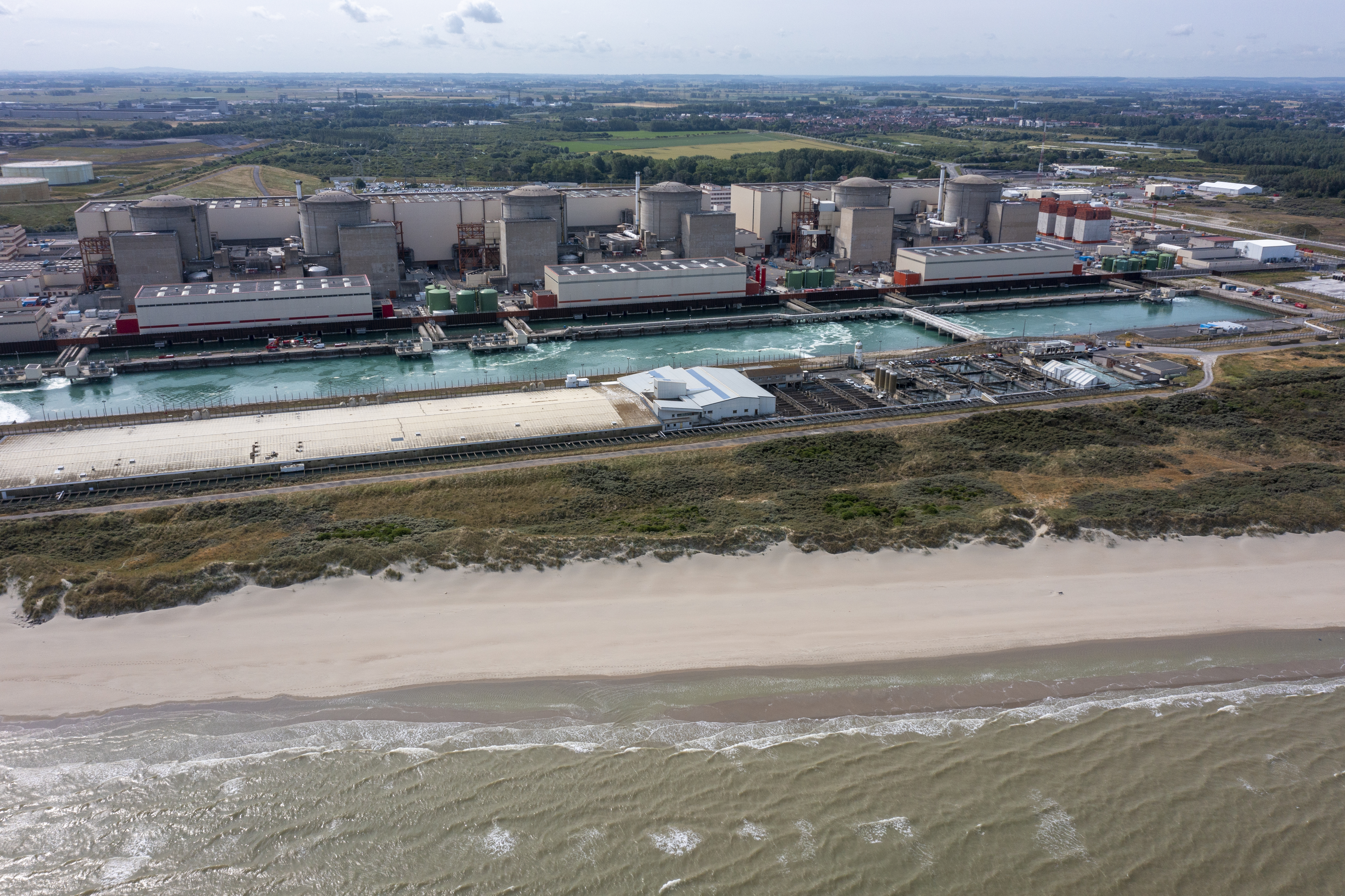 Gravelines : Objectif 60 ans pour la centrale nucléaire, poumon économique du territoire