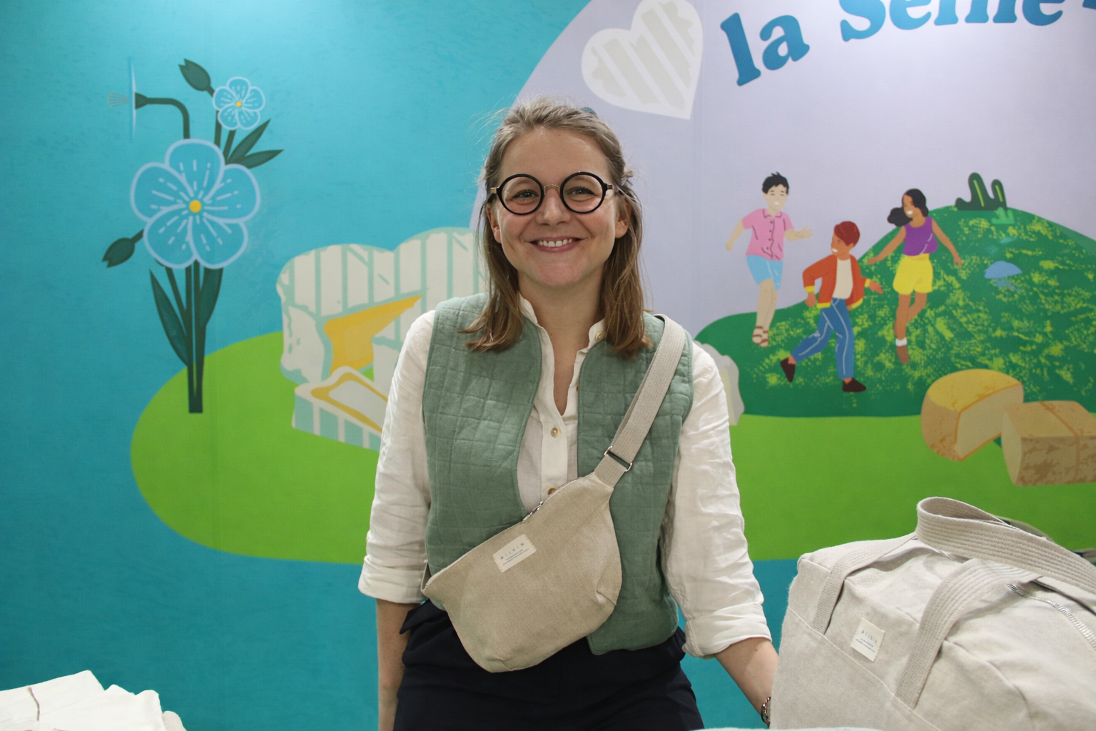 Avec ses vêtements français en lin, MiJuin prend de l'ampleur