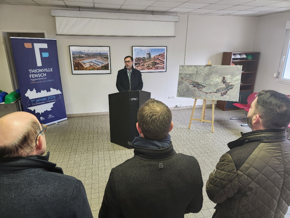 Pascal Bolot en visite sur les friches industrielles de la Vallée de la Fensch