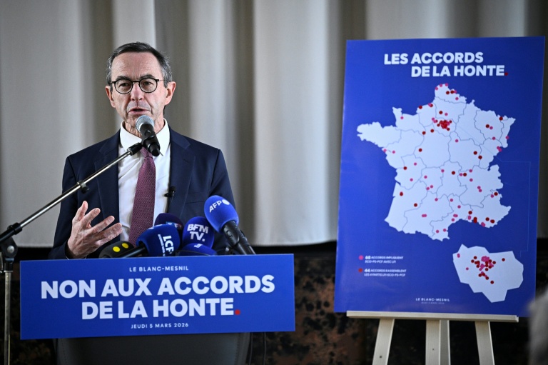 Municipales: Retailleau dénonce 112 