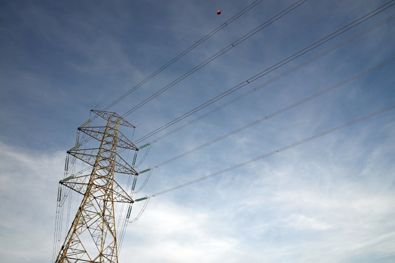 Méga-coupure en Espagne et au Portugal: les experts pointent un phénomène de surtension incontrôlé