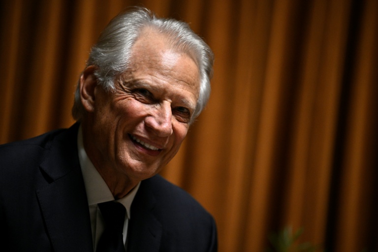 Présidentielle 2027: Villepin confiant pour l'obtention de ses 500 parrainages